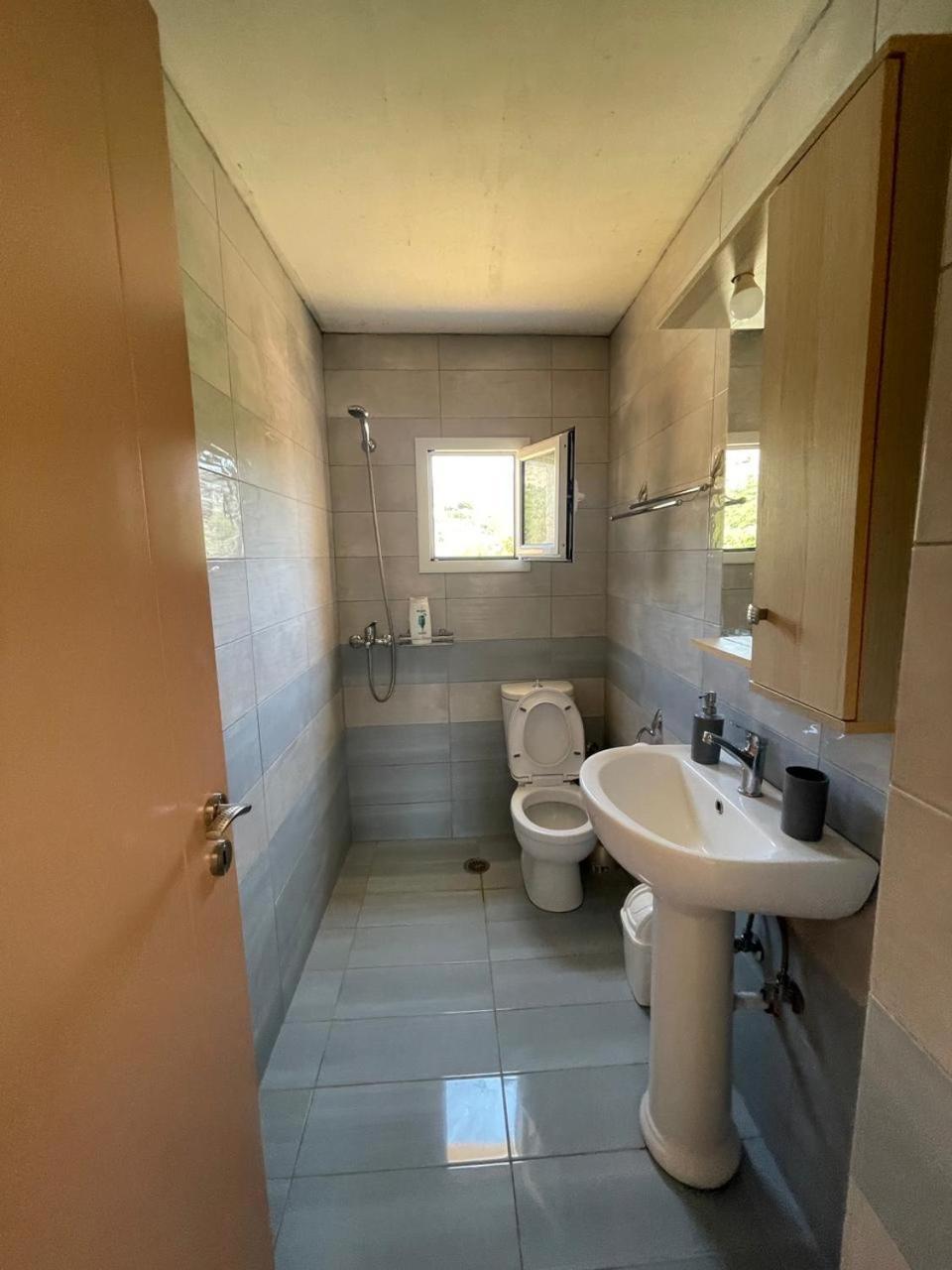 Gezos Apartment Himara Zewnętrze zdjęcie