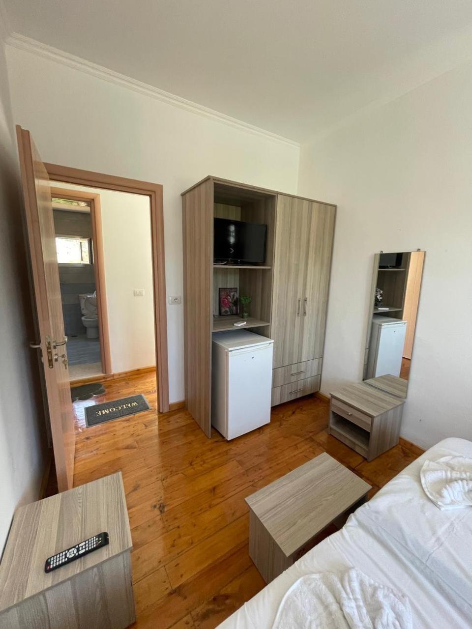 Gezos Apartment Himara Zewnętrze zdjęcie