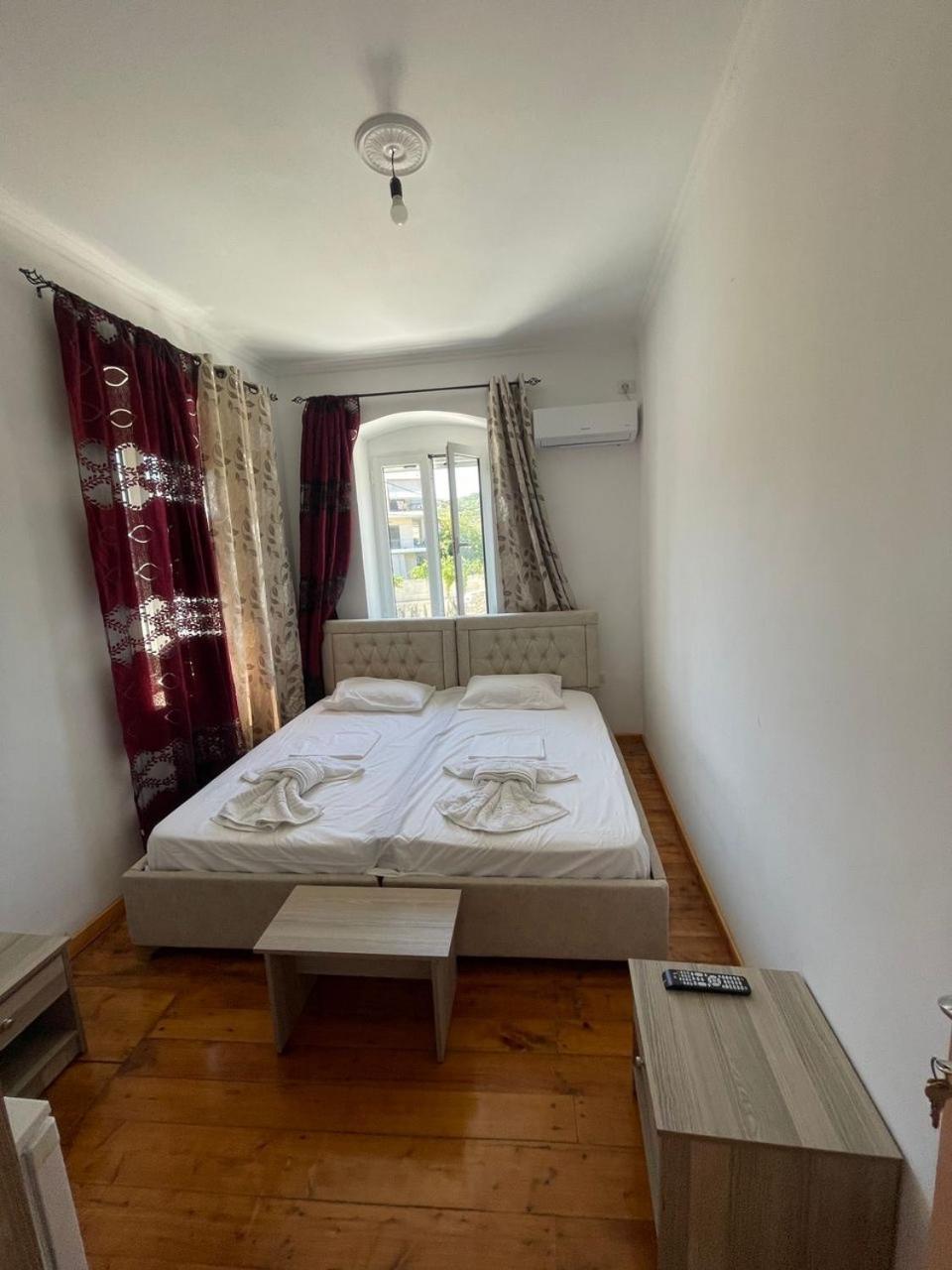 Gezos Apartment Himara Zewnętrze zdjęcie