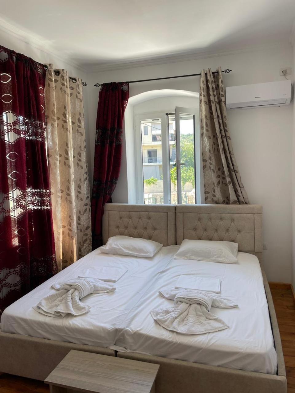 Gezos Apartment Himara Zewnętrze zdjęcie